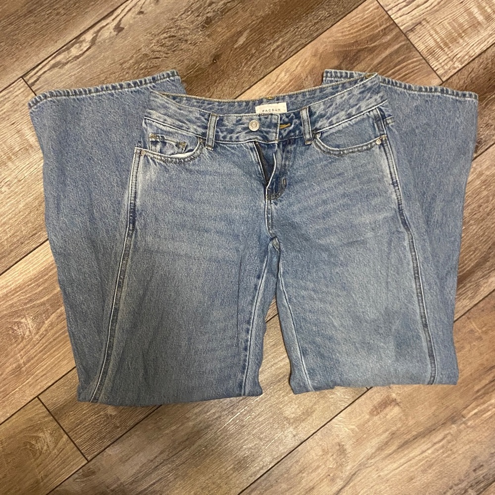 PacSun Women's Straight Leg Light Blue Jeans